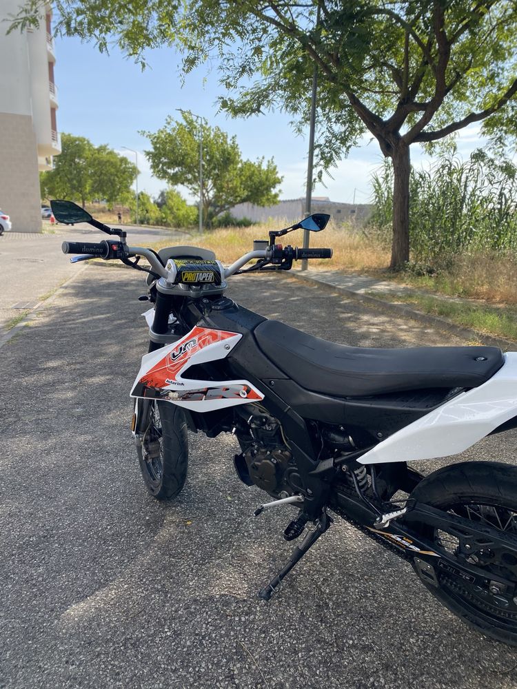 Aprilis sx /Um dsr Enduro 2020