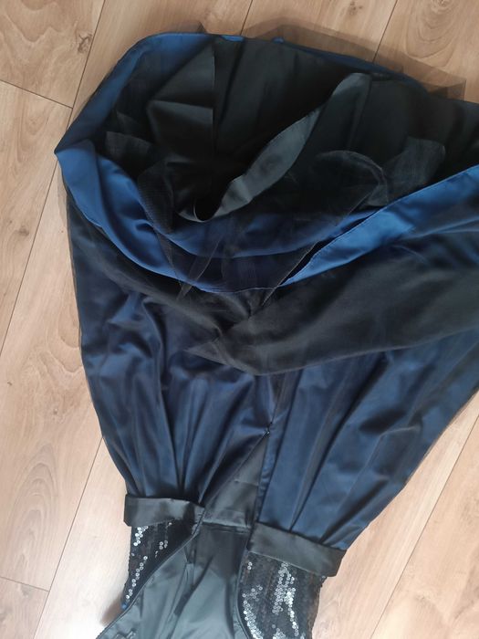 Piękna suknia balowa Apart r. 36