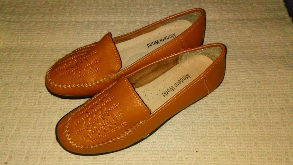 Damskie mokasyny rozm.39, NOWE