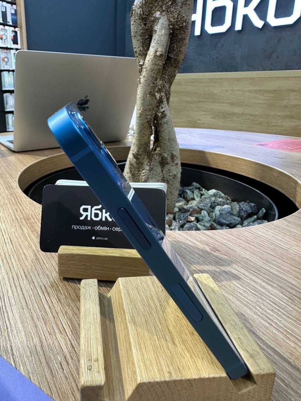 iPhone 13 mini 128 Blue  б/в у хорошому стані від Ябко