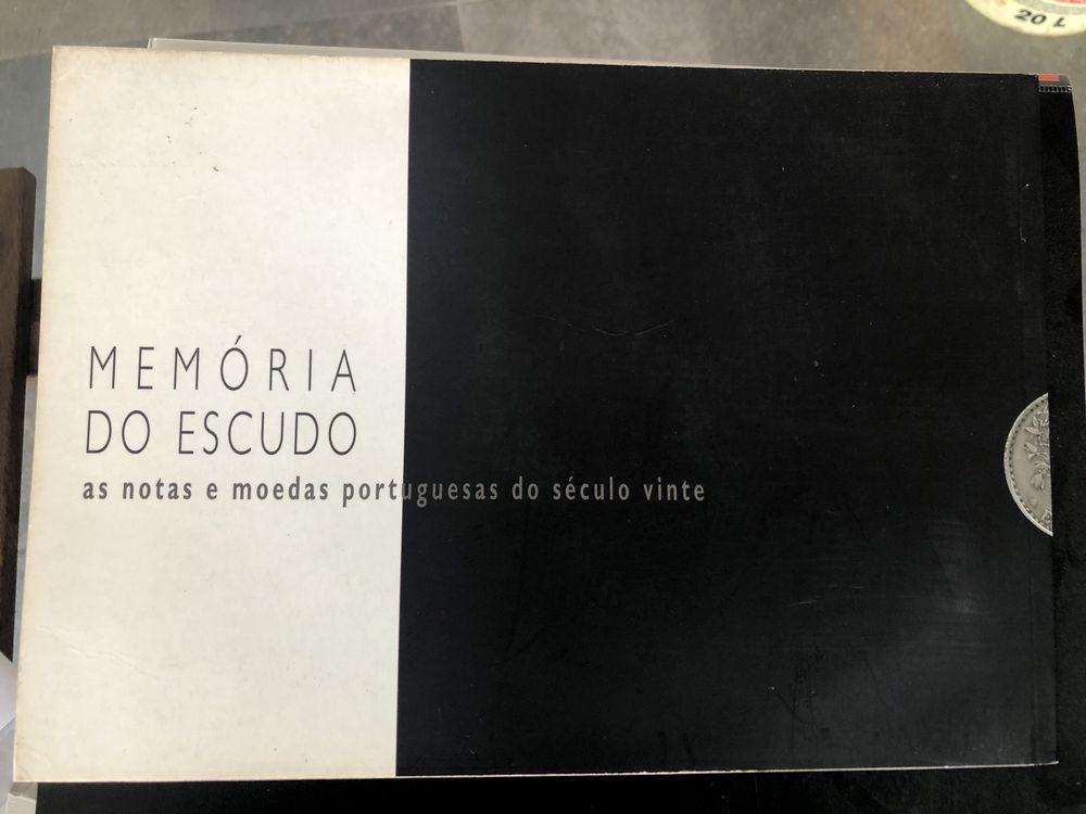 Livro memoria do escudo