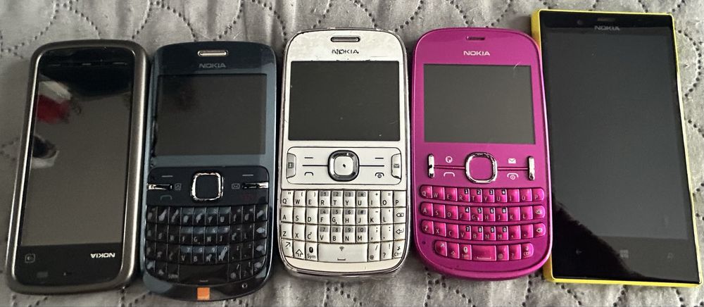 Na sprzedaz 29 telefonów