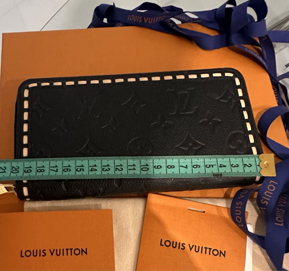 Кошелёк Zippy LOUIS VUITTON. Оригінал