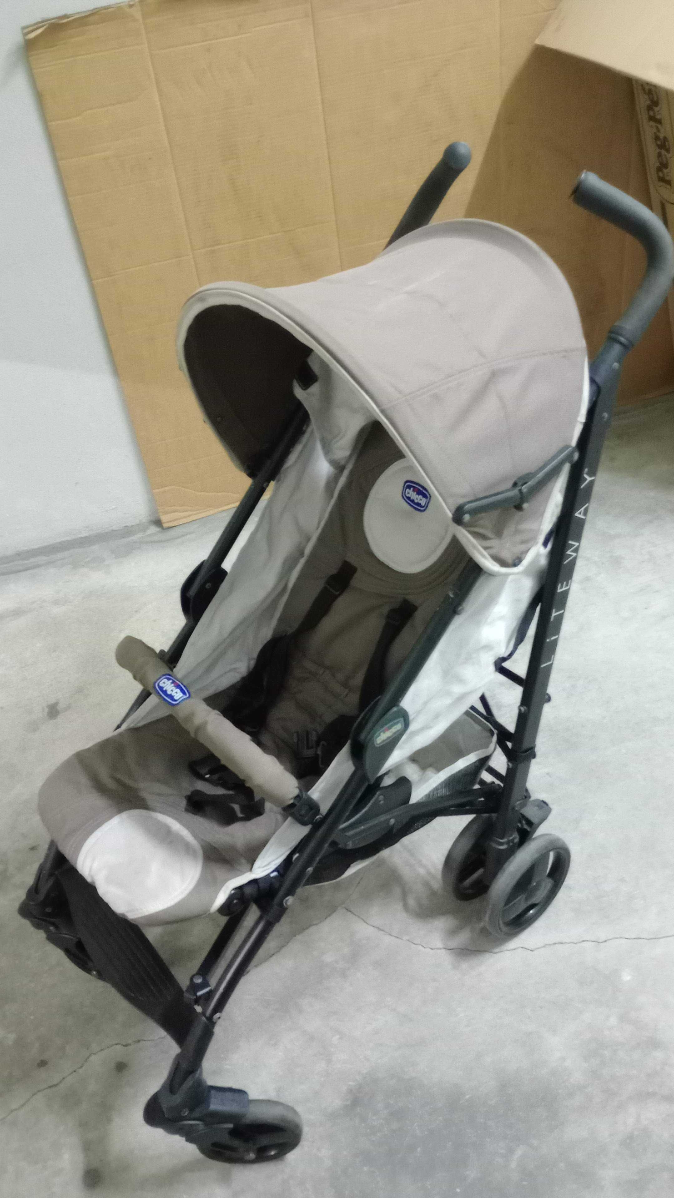 Chicco Carrinho passeio Bebé LITE WAY até aos 22 kg