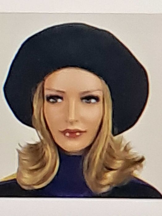 Bardzo duży wełniany ,filcowy ,ciepły beret.