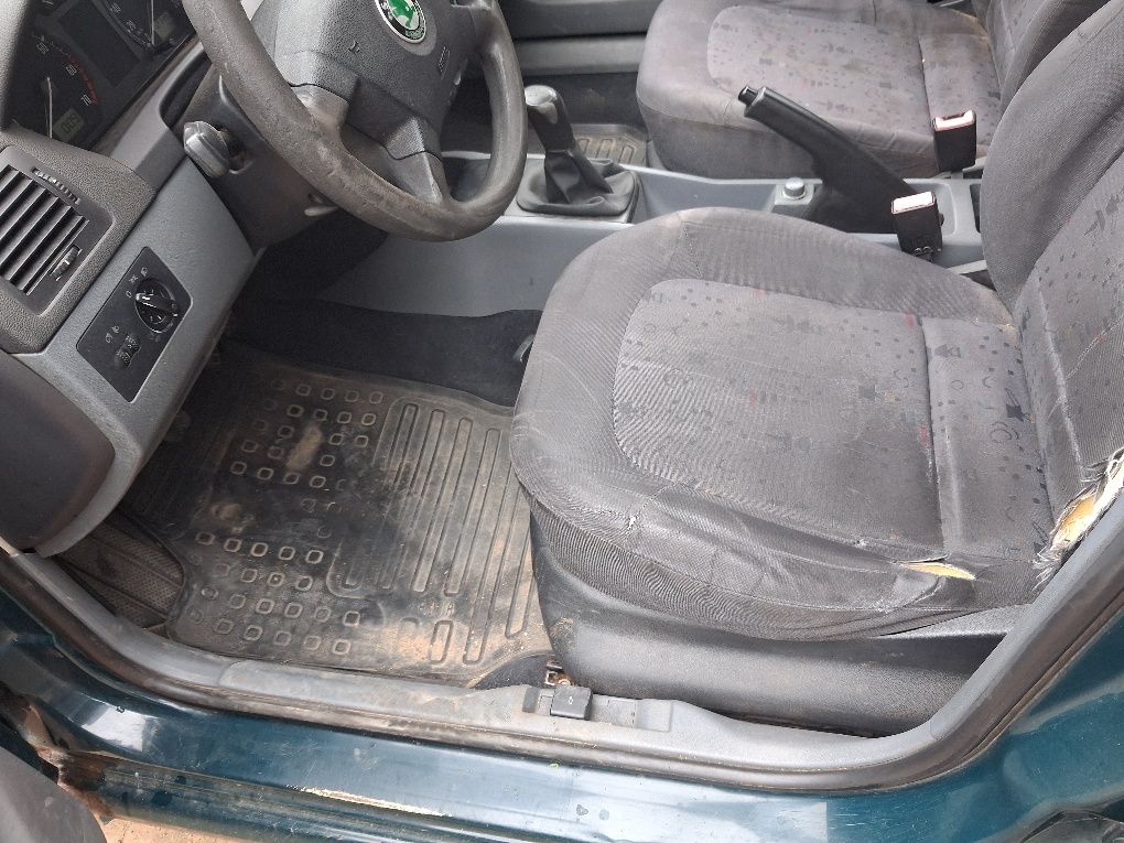 Sprzedam skode fabie 1.4mpi