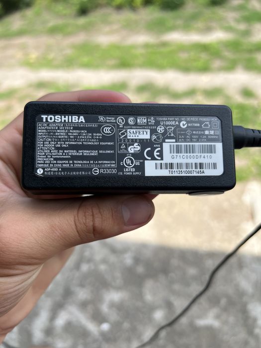 Ноутбук Toshiba Satellite C850D