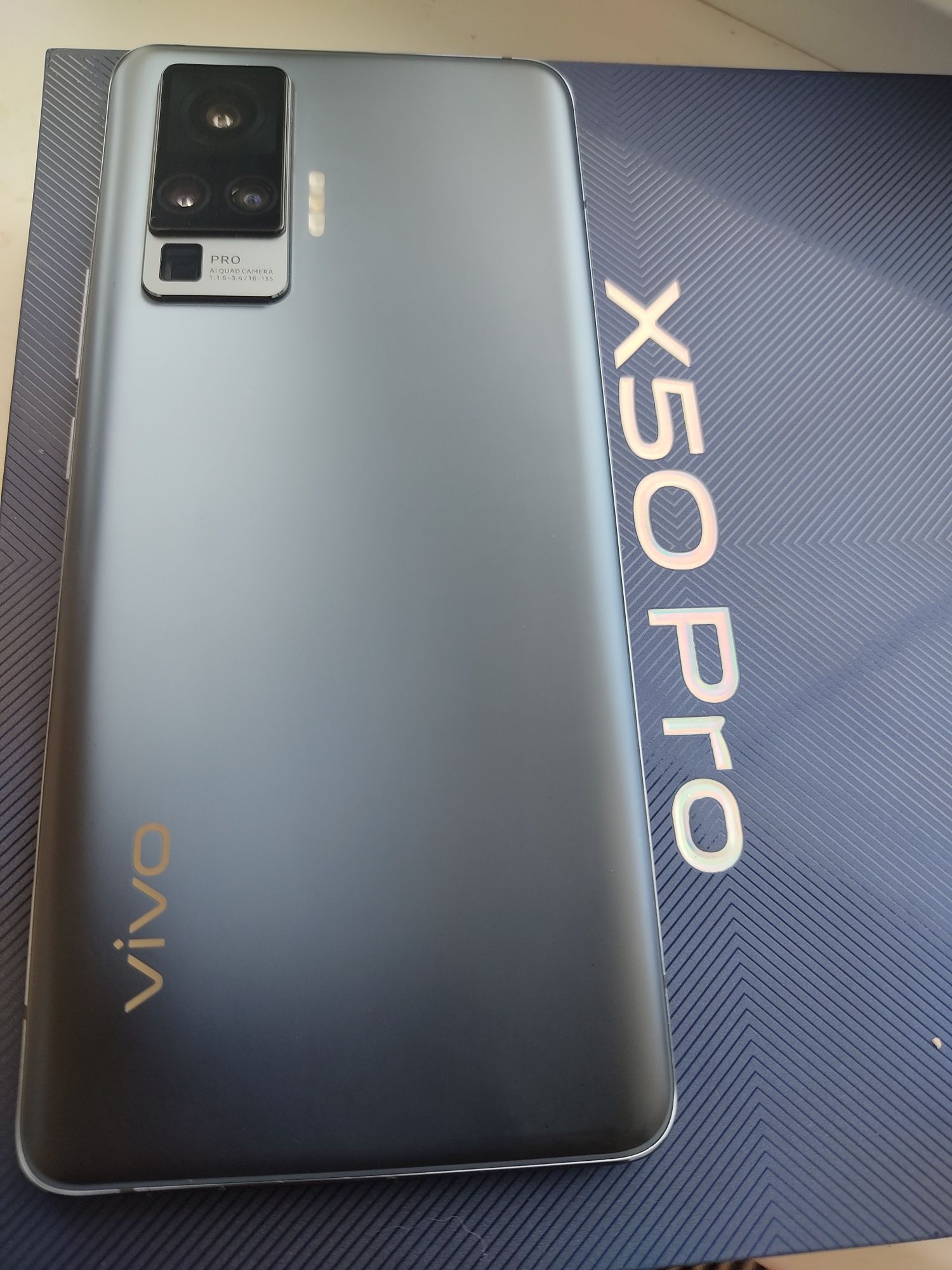 Смартфон Vivo X50 Pro 5G V2006 NFC 8/256 GB Duos