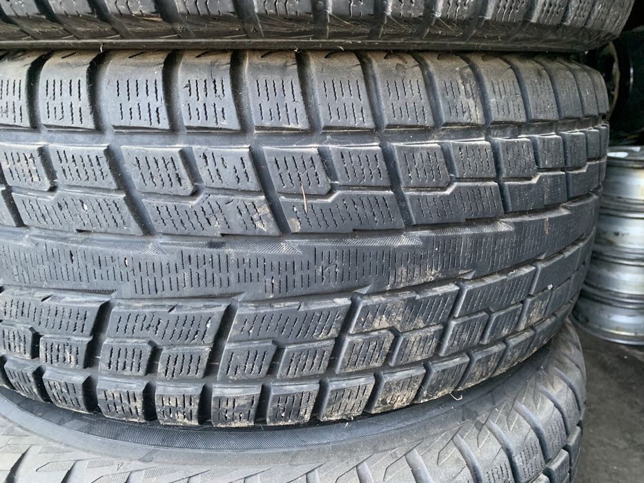 Зимові шини резина 285/60 r18 yokohama