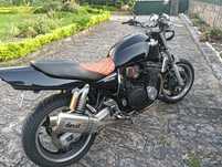 Moto Suzuki GSX 750