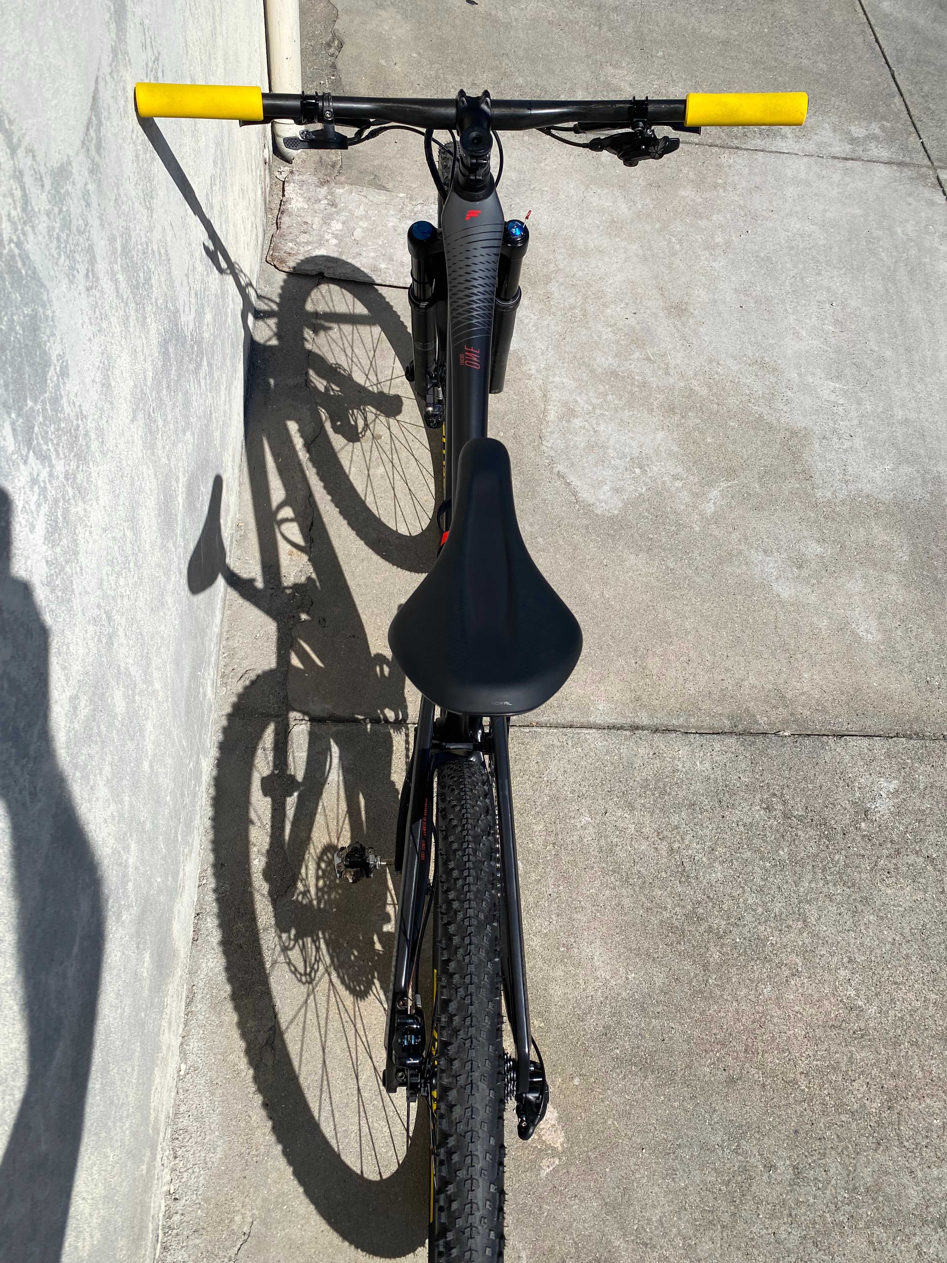 Focus ONE 8.8 Carbon 2019 | XC Full Suspension | €1500 Fixos