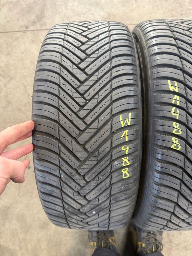 195/45/16 Hankook Kinergy 4S2