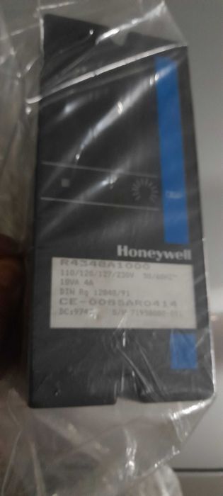 Relé de Chama R4348-A/1000 Honeywell