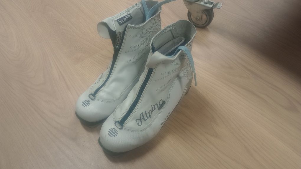 Buty do nart biegowych Alpina Touring T28eve rozmiar 37