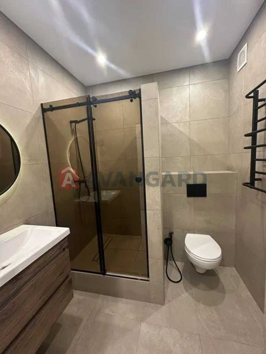 Продам квартиру з сучасним ремонтом  ЖК Welcome Homе на Стеценка