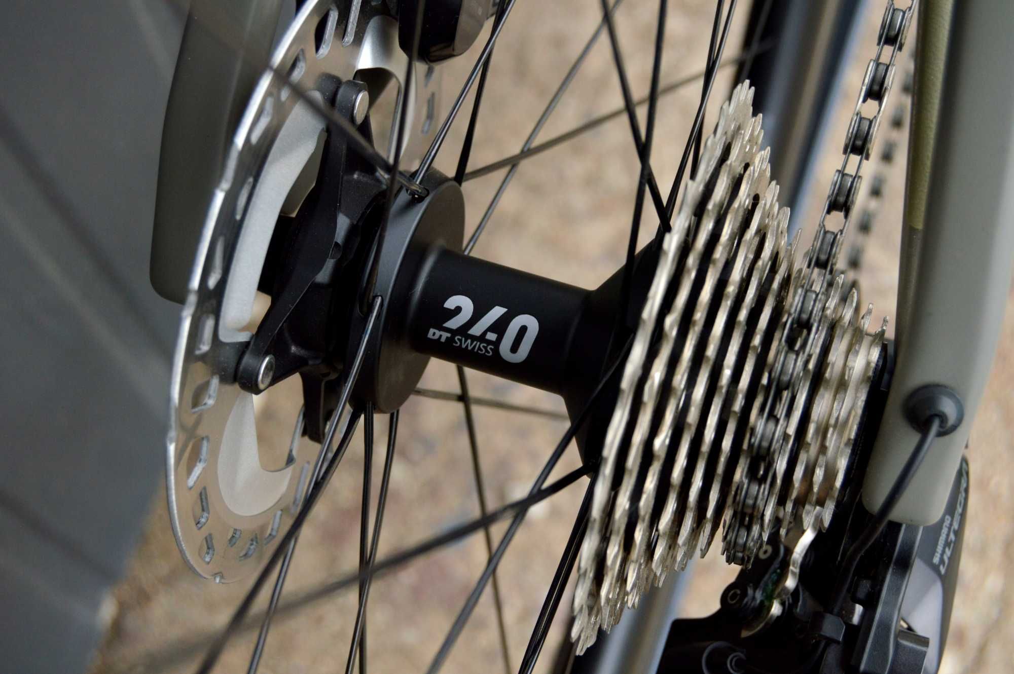 FVat23% Przebieg 10km BMC ROADMACHINE Carbon Ultegra Di2 DT Swiss 56