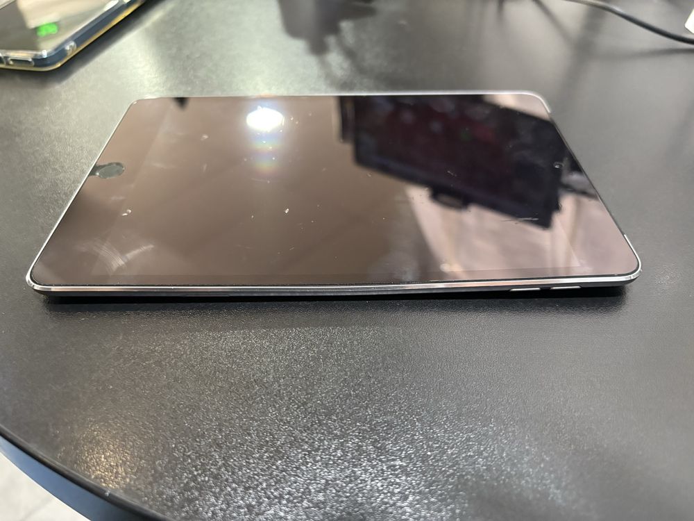 Ipad mini 4  128 gb LTE