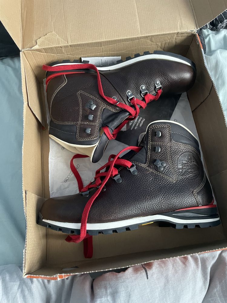 Buty Lowa Wendelstein 46 skóra zalożone 2 razy