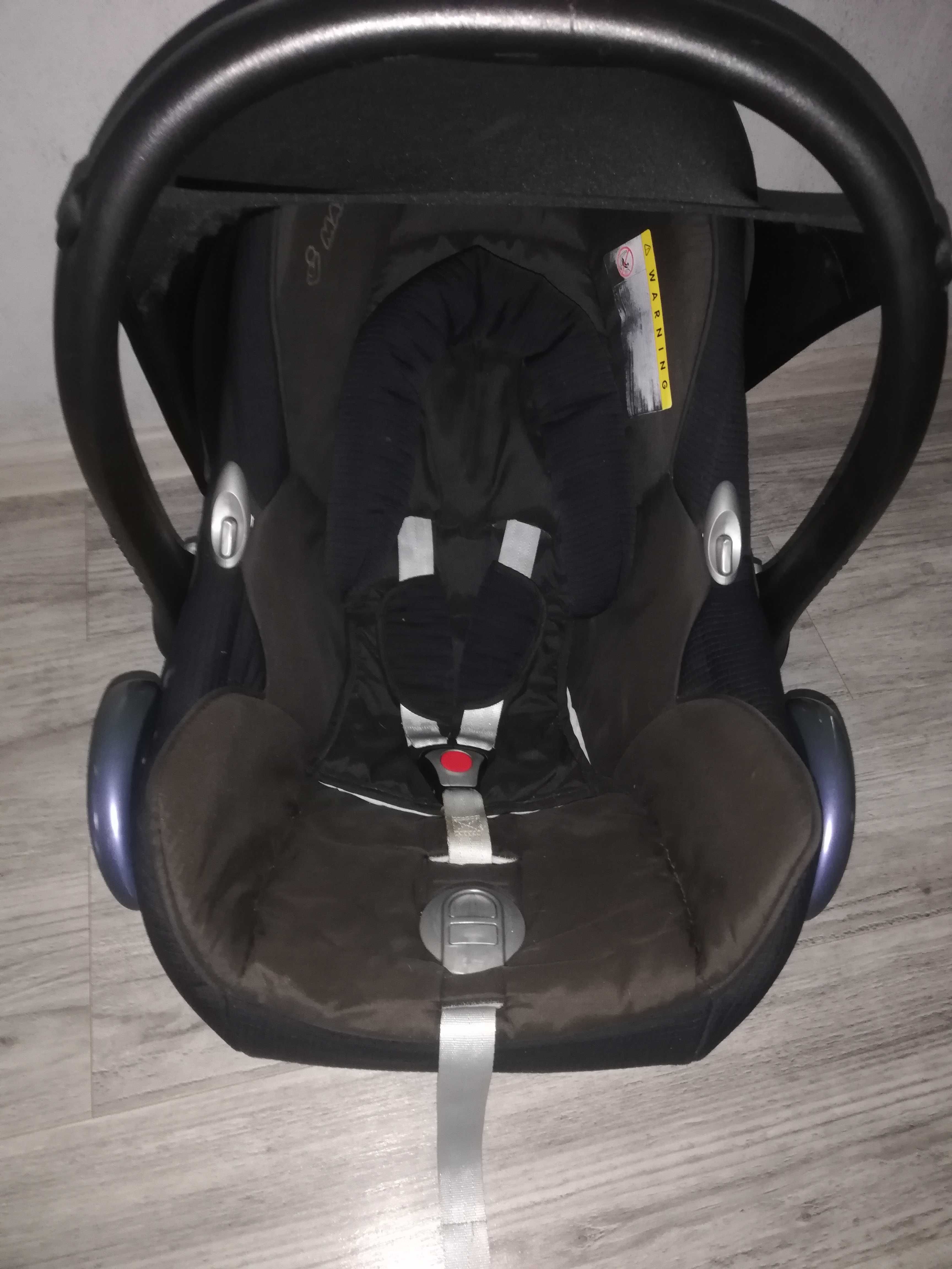 Fotelik samochodowy Maxi Cosi Cabrio fix 0_13 kg