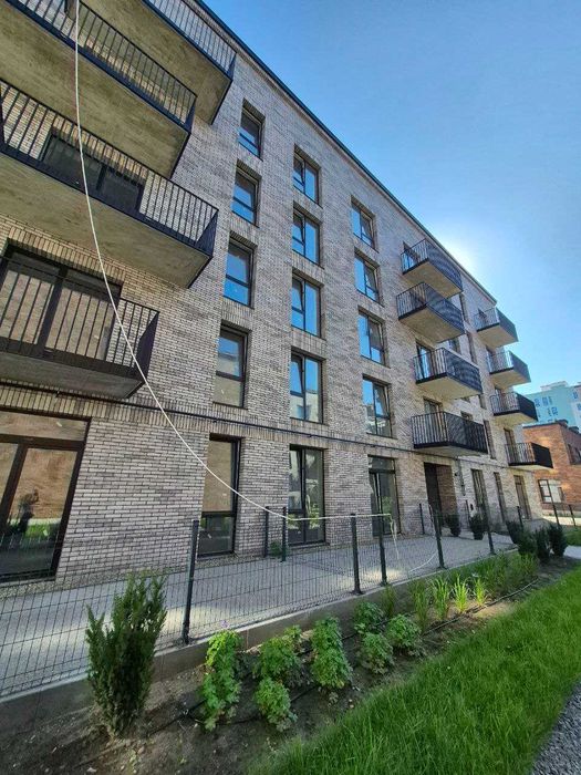 Продається 1 кім. квартира 44м2 в ЖК "Вавель"  поруч т.ц. "Veles Mall"