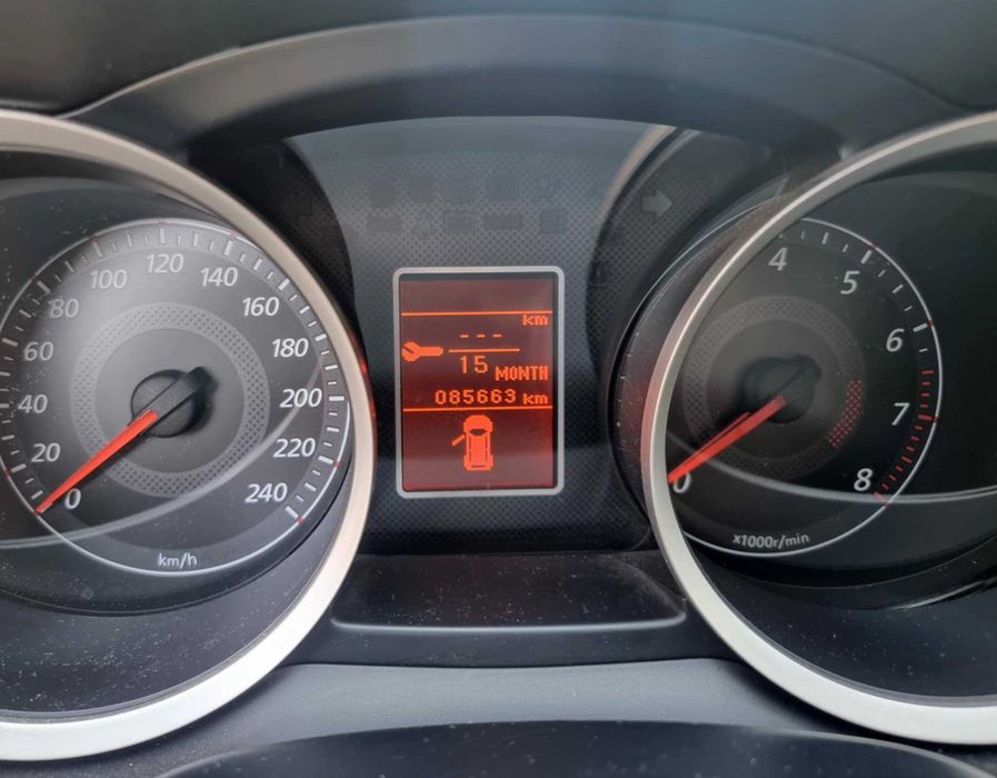 Mitsubishi Lancer 1.5 benzyna/niski przebieg/pierwszy właściciel