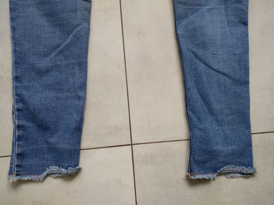 Spodnie jeans New Look rozm M/XL