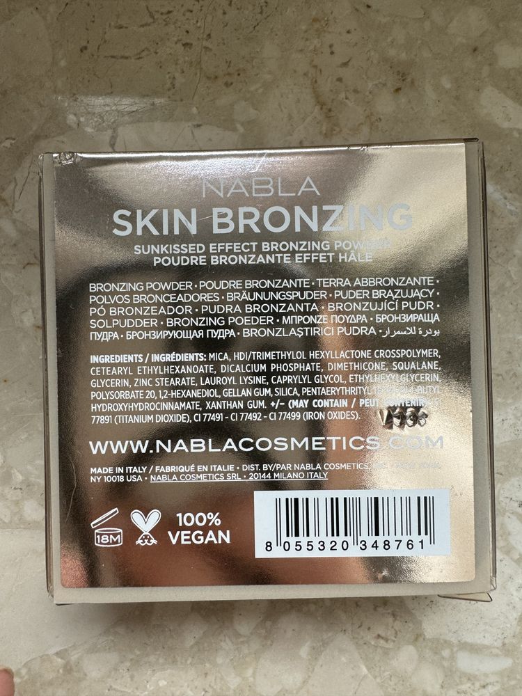 Nabla skin bronzing Ambra, bronzer puder brązujący vegan wegański