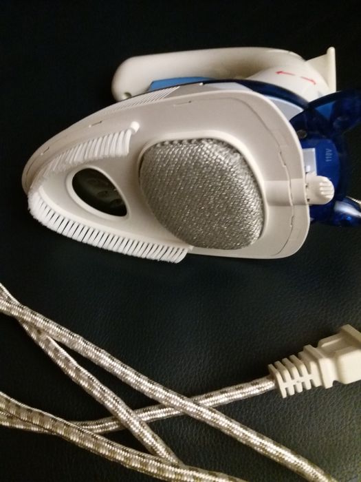 Ferro viagem eléctrico