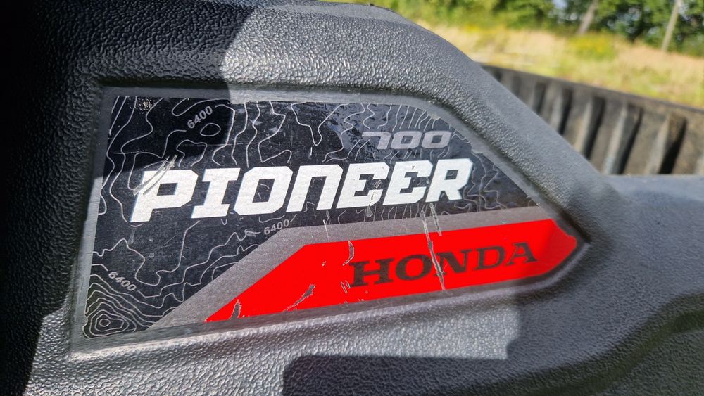 Quad Honda Pioneer 700