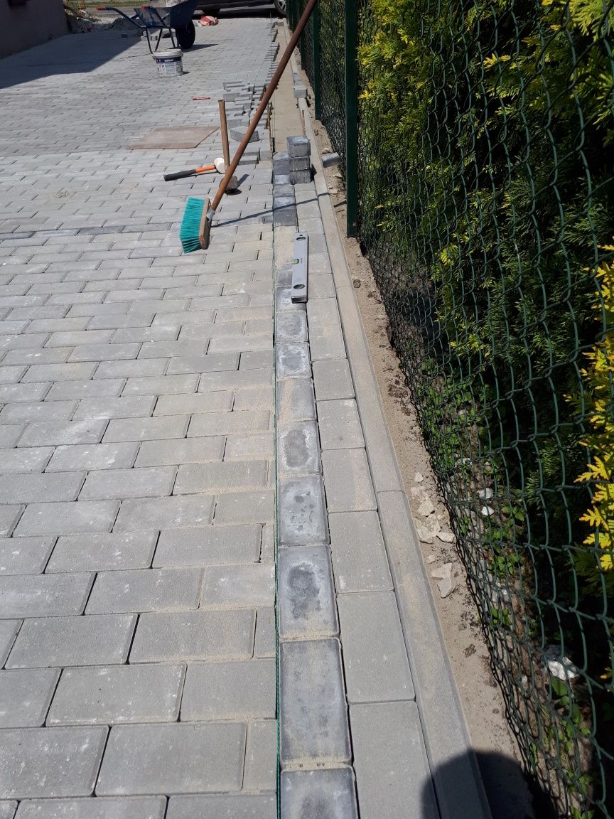 Brukarstwo układanie kostki brukowej