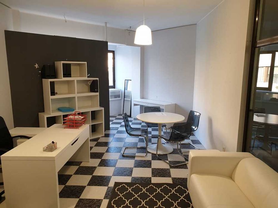 Loja/escritório para arrendar - centro de Rio Tinto