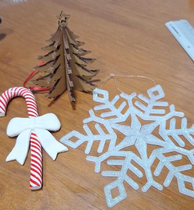 Enfeites para pinheiro natalino