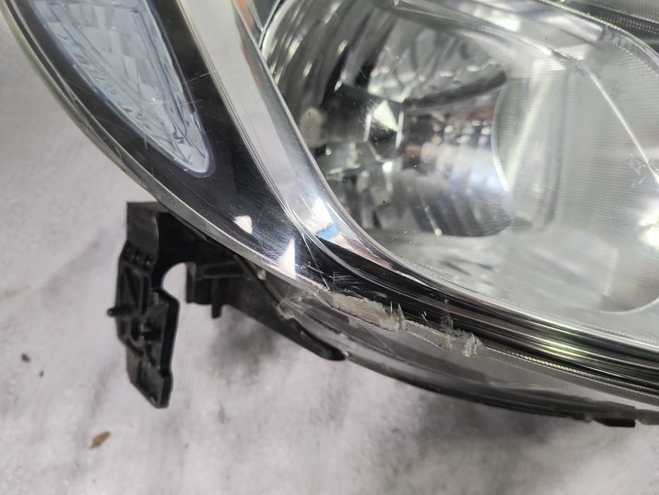 Lampa lewa Honda Civic 7 VII Sedan Europa reflektor przedni