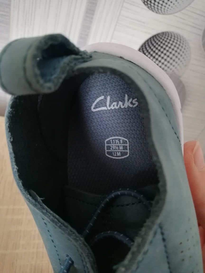 Nowe buty sportowe Clarks, adidasy Clarks, buty ze skóry, r. 29.5
