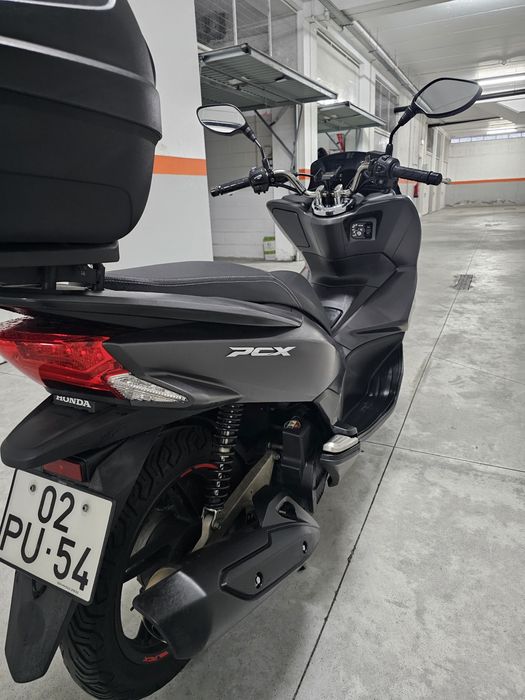 Honda PCX em bom estado