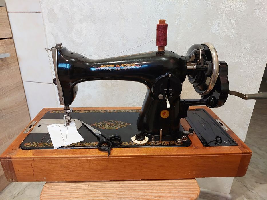 Швейная машинка 2м