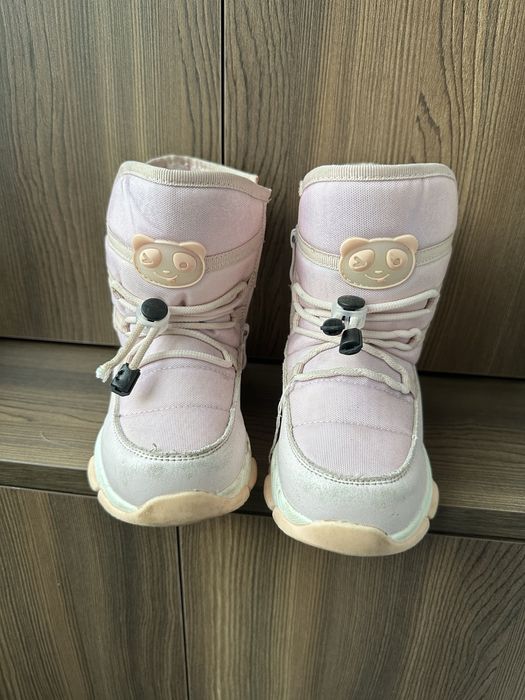 Сапожки на дівчинку