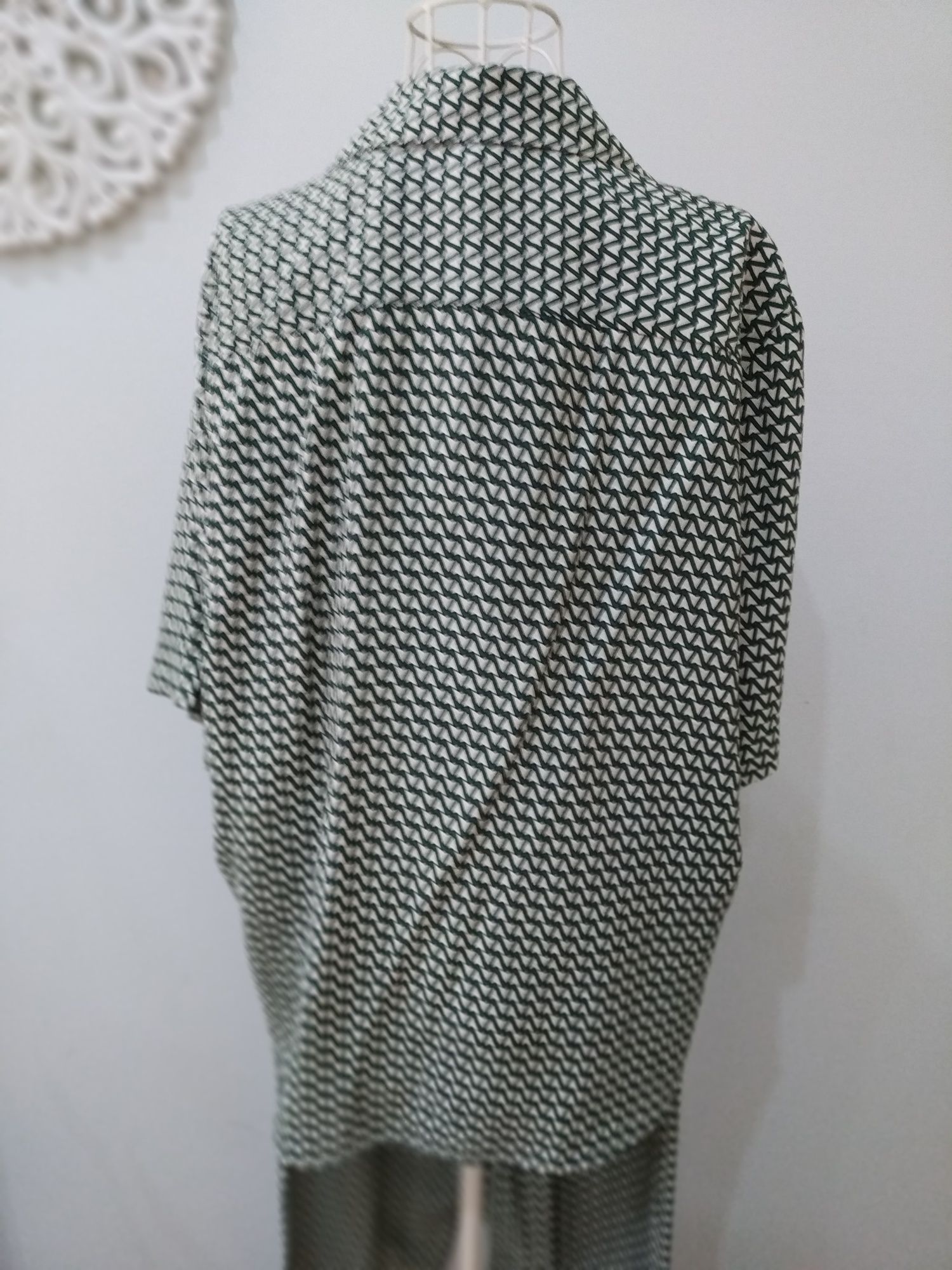 Conjunto camisa e calças