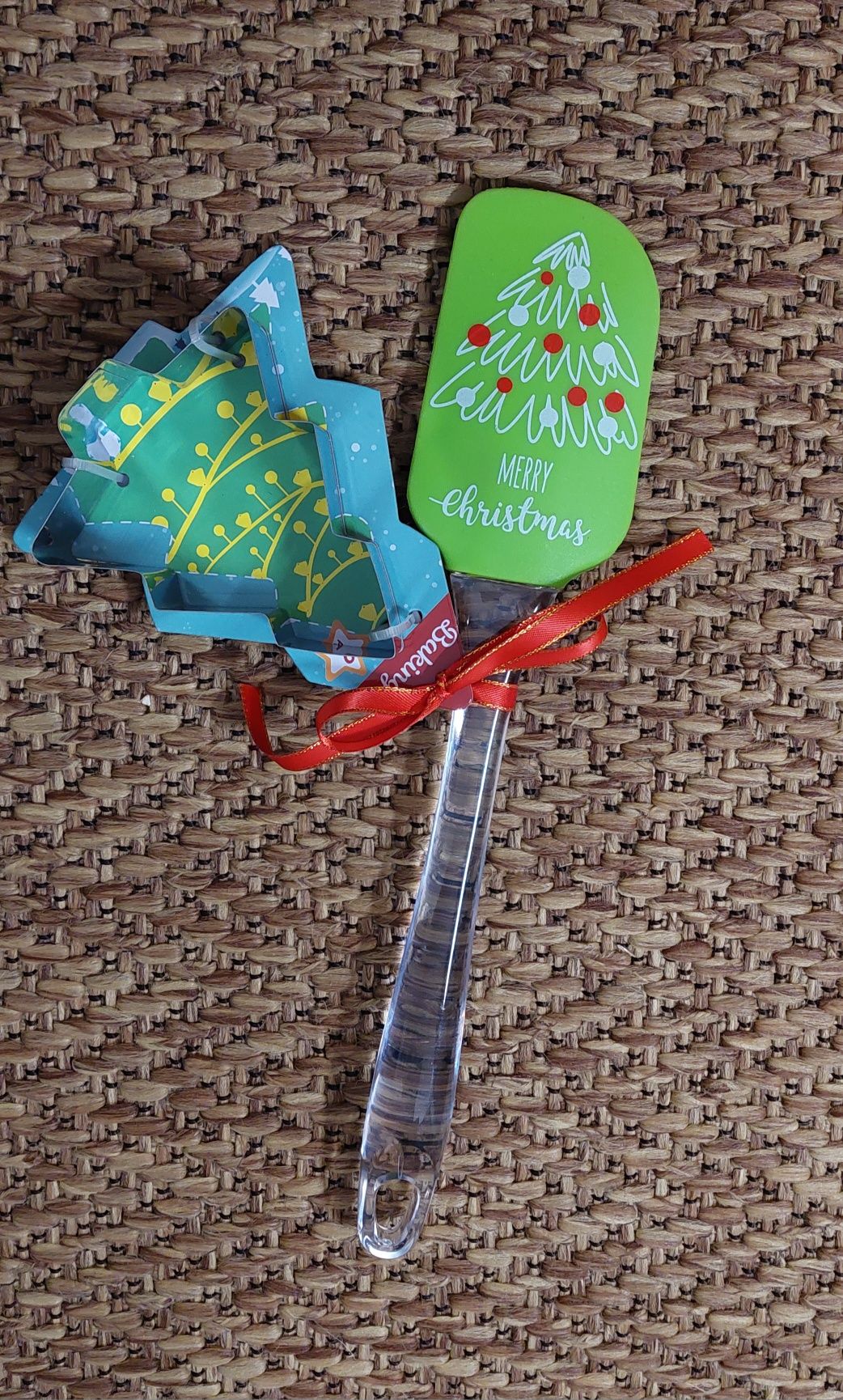 Espátula de silicone + forma para bolachas de Natal