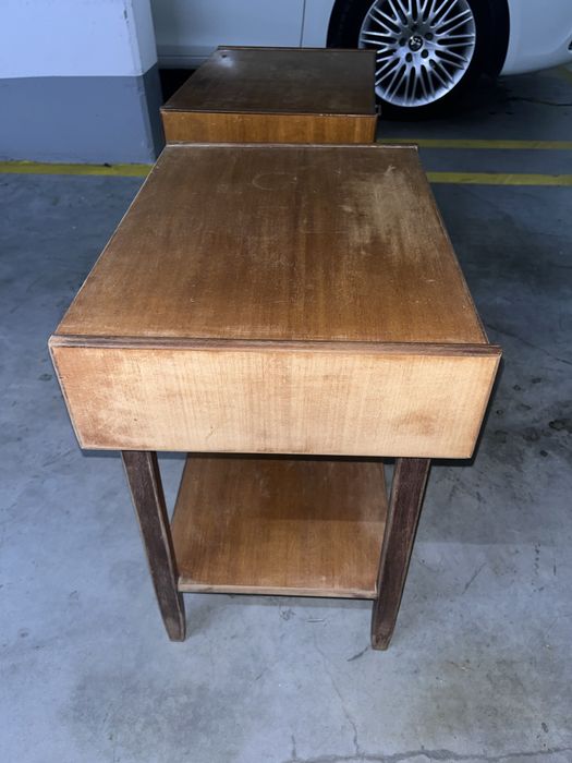 Mesa de cabeceira