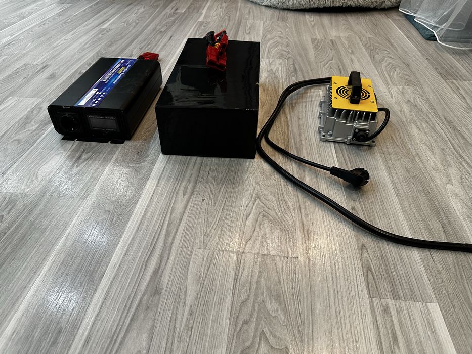 Аккумулятор 3048Wh LG CHEM e63 (25.4V 120A) +інвертор 5kW +зарядка 30А