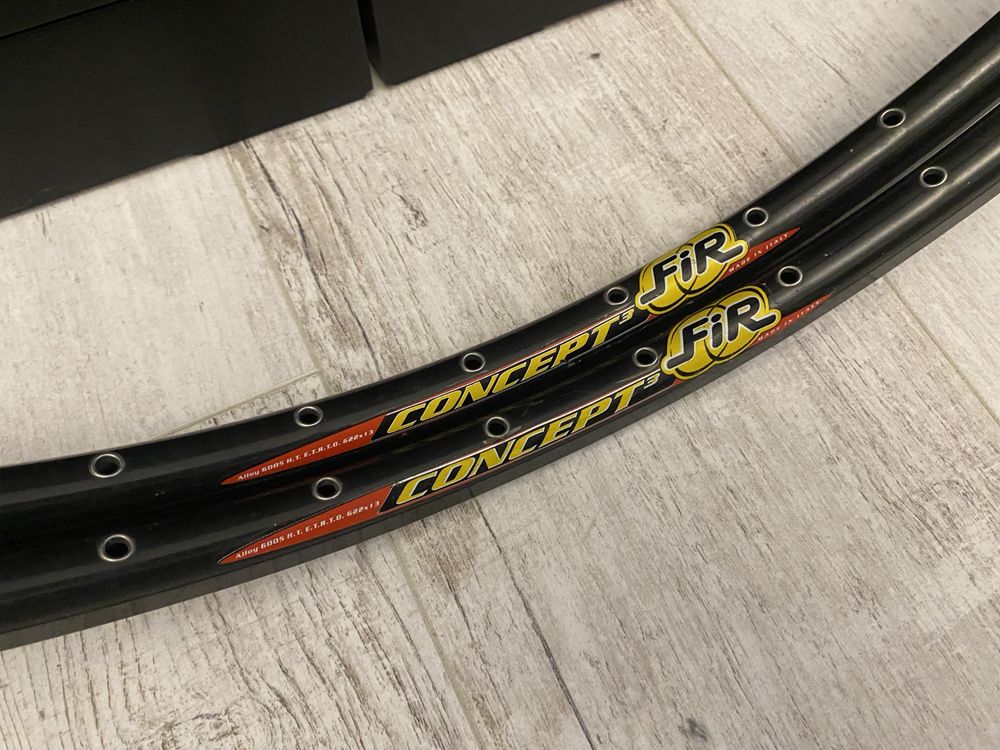 Obręcze 28” 700c Fir Concept 3 pod szytkę 36h ostre koło fixed gear