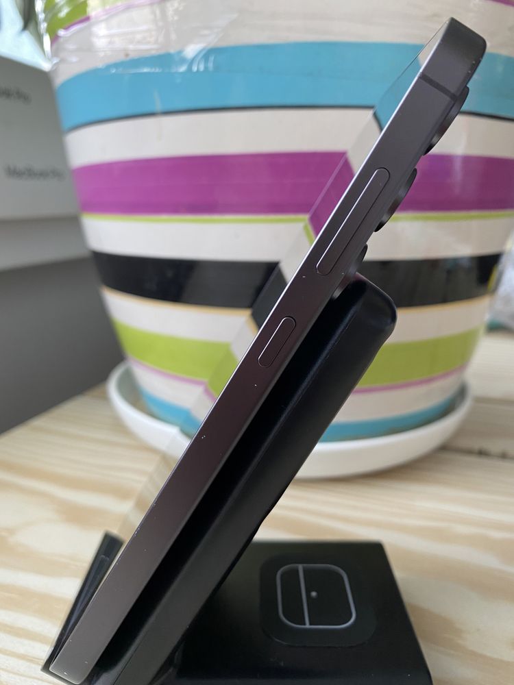 Samsung S24FE 8/128