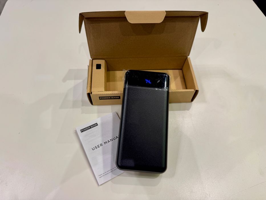 Powerbank P300  mocny i pojemny 27 000mah PD 30W fabrycznie zapakowany