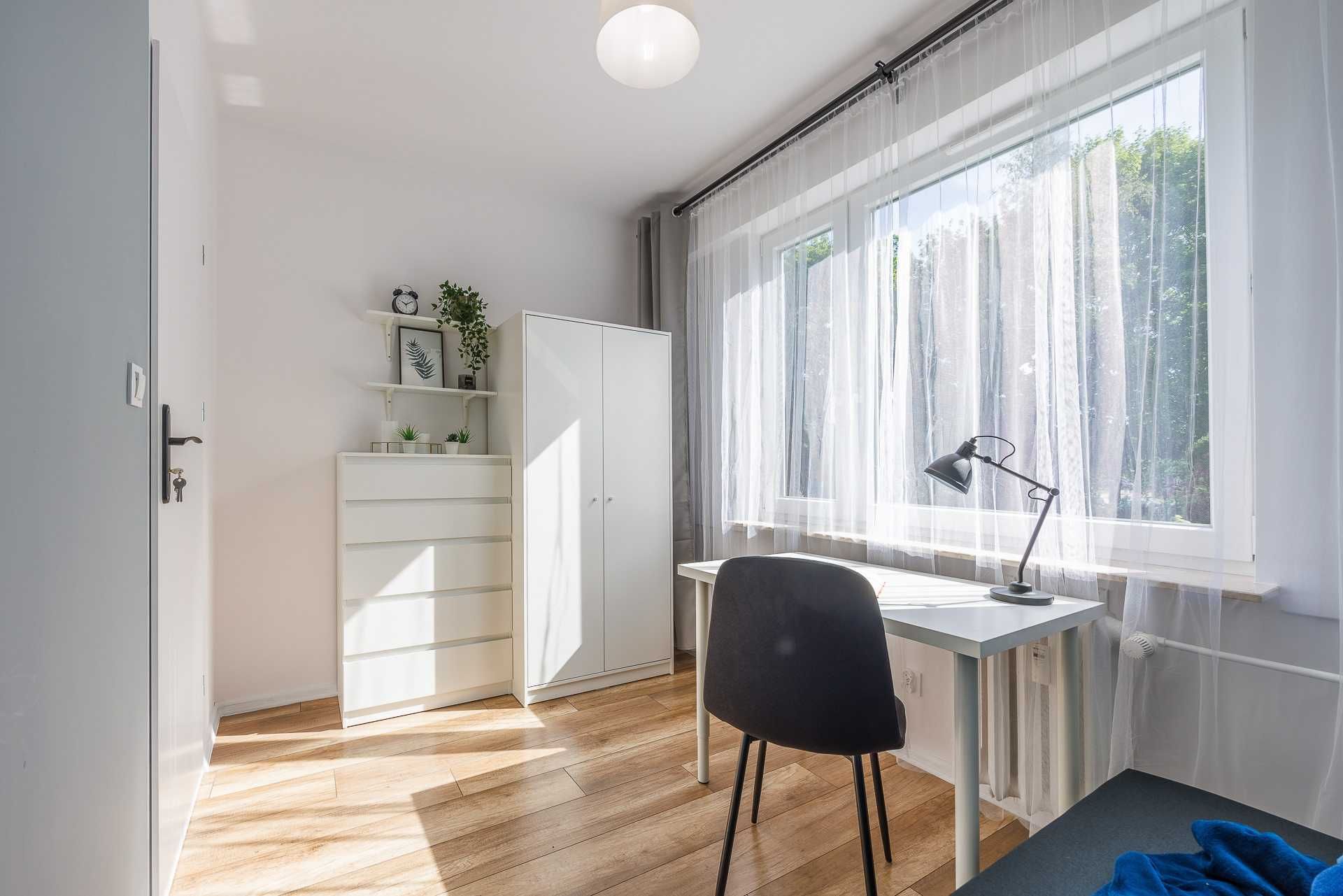 Pokój 1-osobowy ul. Popiełuszki 8, Uniwersytet, WSPiA, Millenium Hall