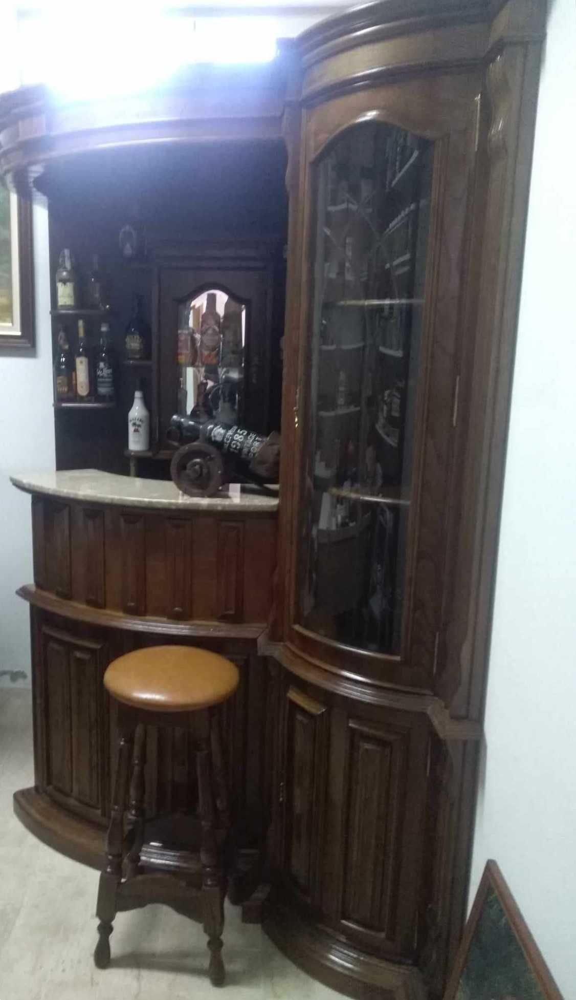 Móvel Sala com Bar incluído