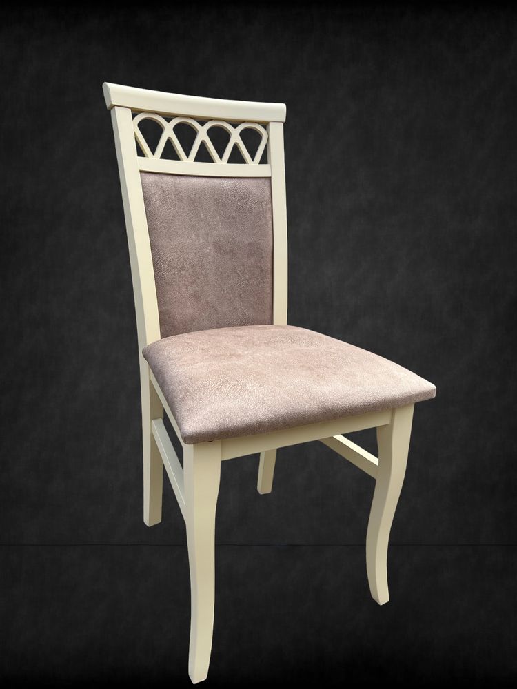 Стіл та стільці для вашого дому