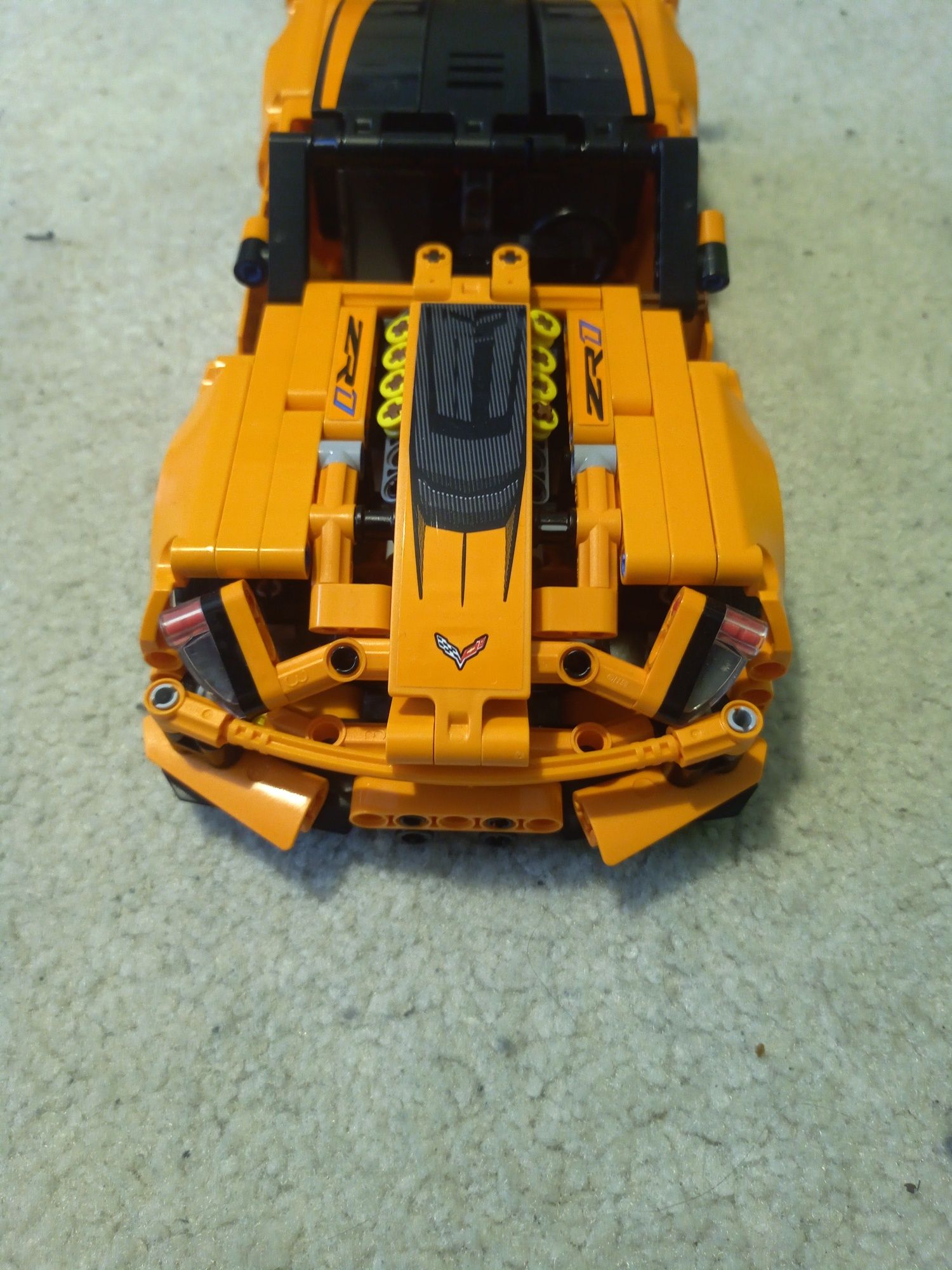 LEGO technic Corvette ZR0