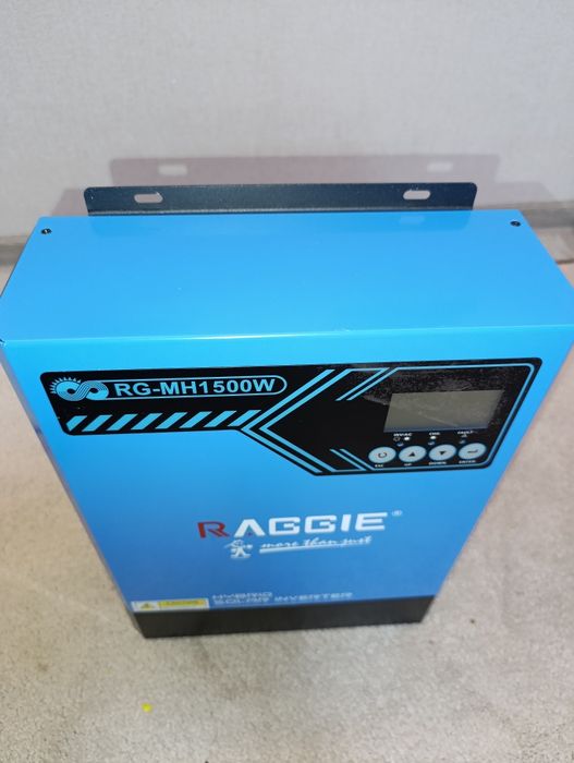 Raggie RG-MH 2.0kVA/1.6 кВт гібридний сонячний інвертор