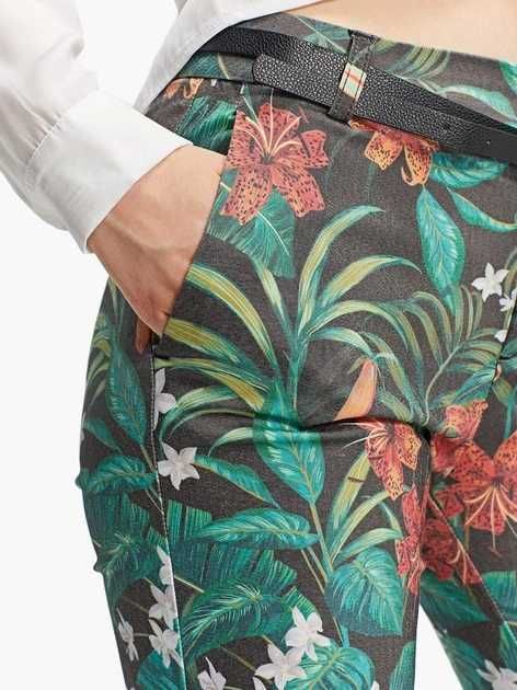 Stradivarius kolorowe spodnie chino slim elastyczne w kwiaty 34 XS